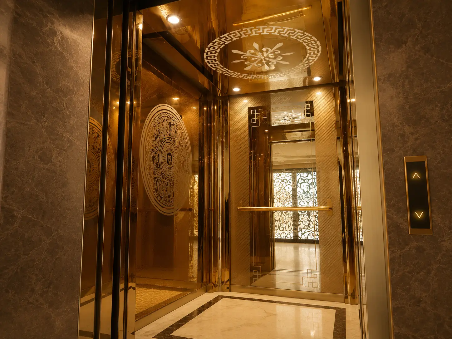FUJI elevator installation Jeddah tower